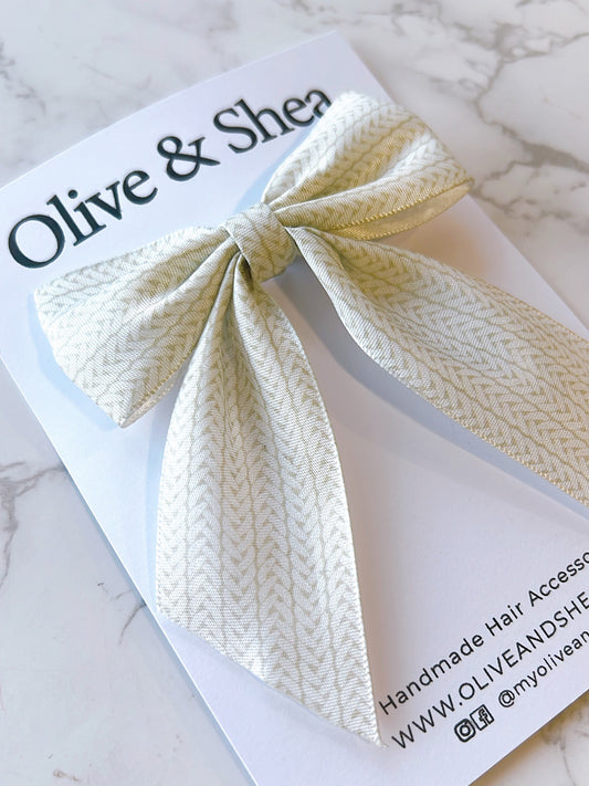 Vera Hair Bow