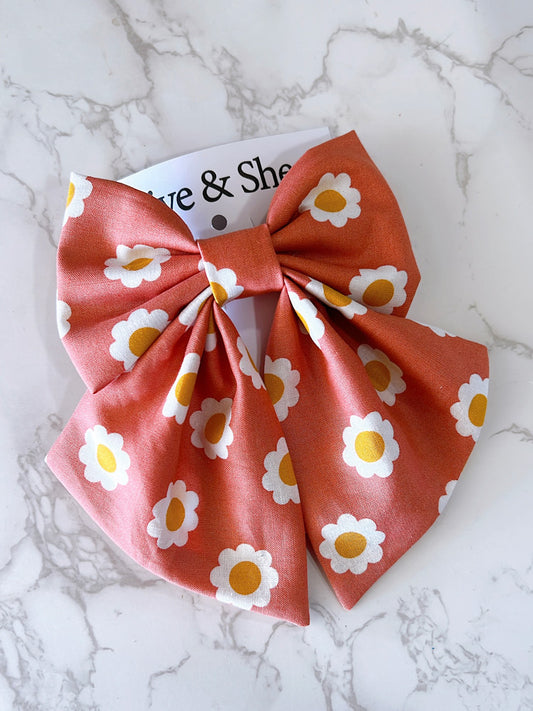 Daisy Hair Bow