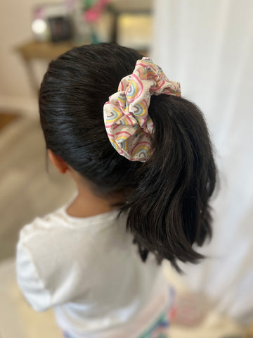 Happy Day Regular Scrunchie
