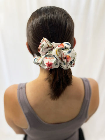 Serenity Jumbo Scrunchie