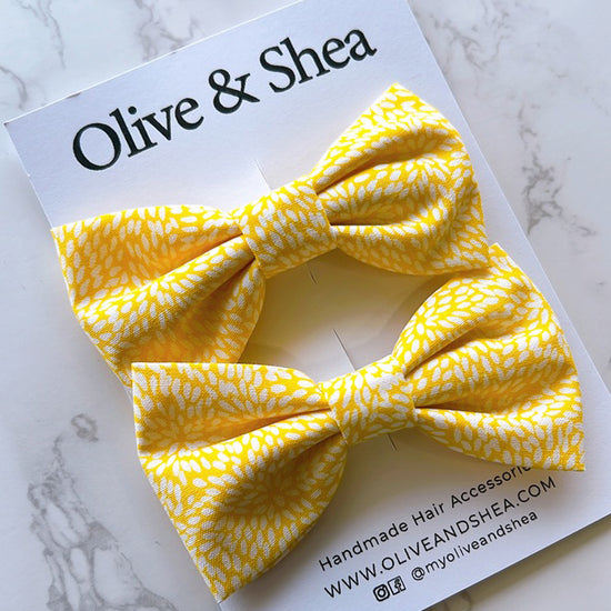 Yellow Checkered Pigtail Bow Set