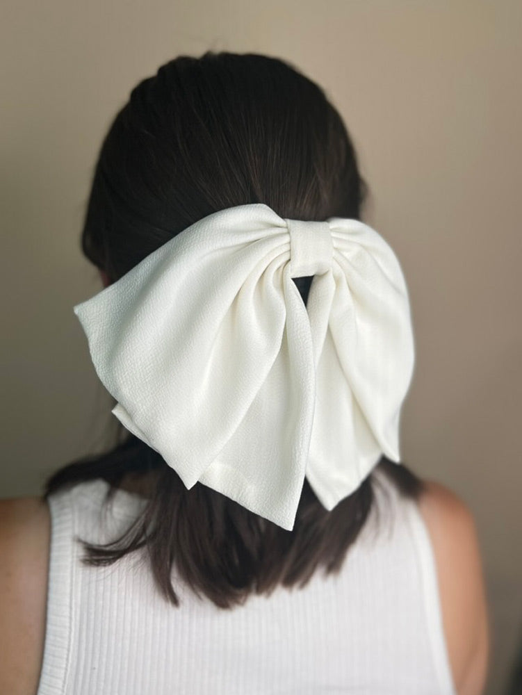Iris Wing Bow