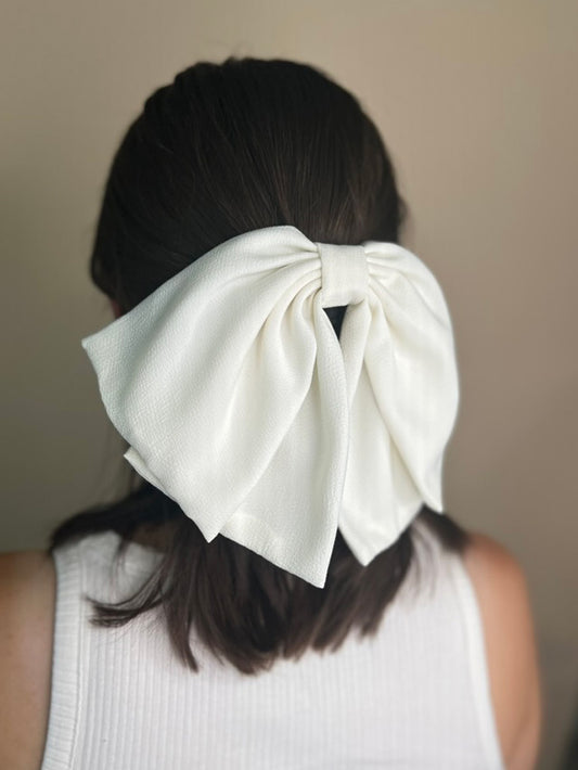 Iris Wing Bow