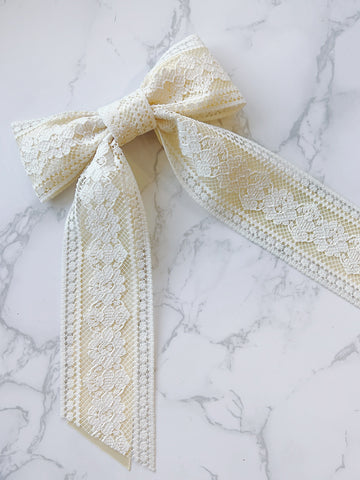 Daphne Vintage Yellow Back Lace Bow