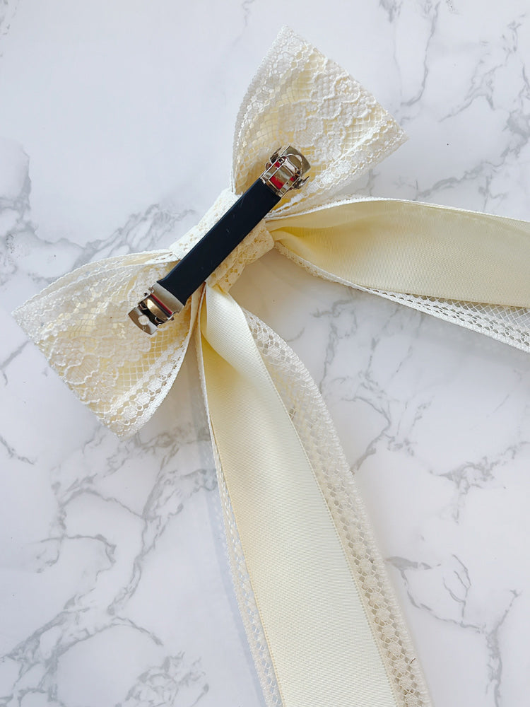 Daphne Vintage Yellow Back Lace Bow