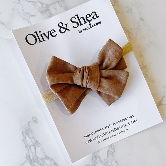 Pinwheel Bow Baby Headband - Brown