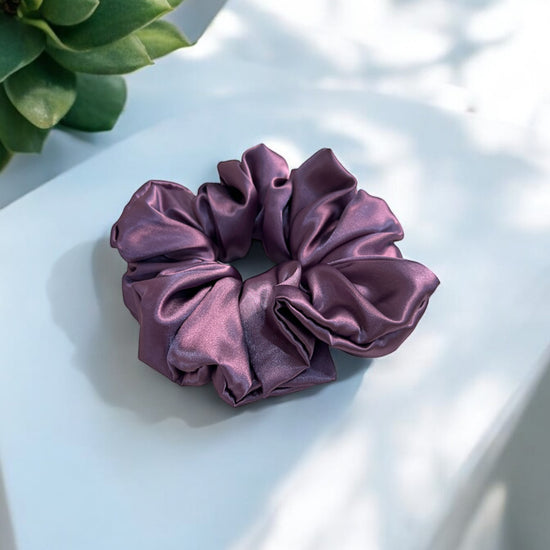 Kira Jumbo Scrunchie