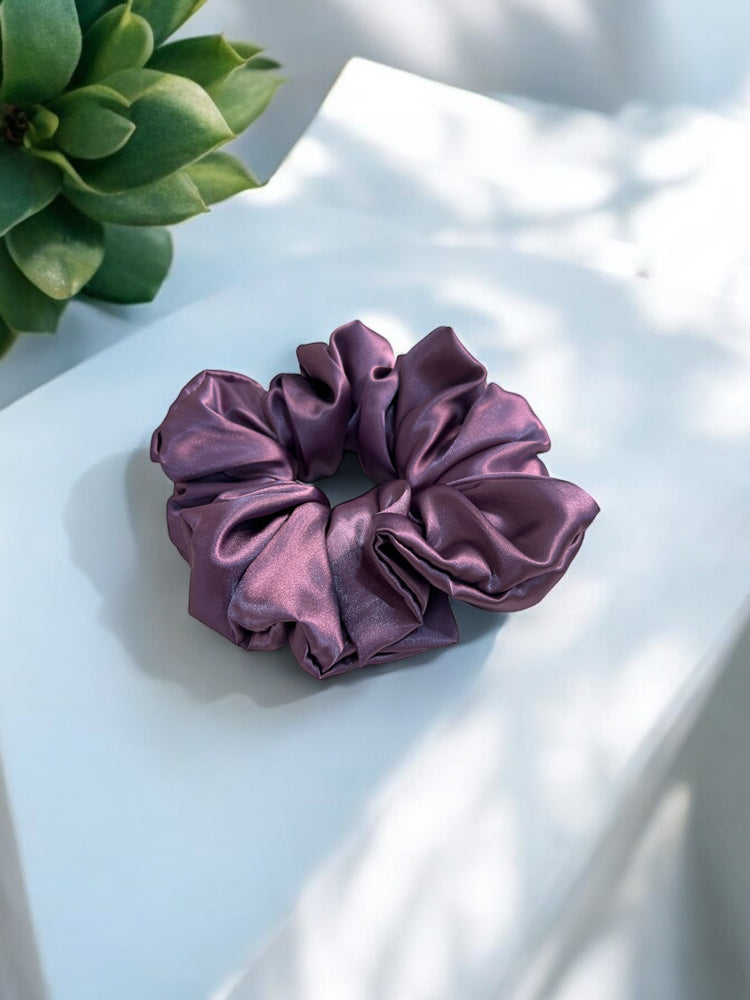 Kira Jumbo Scrunchie