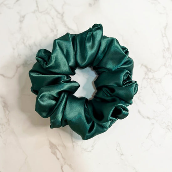 Emerald Jumbo Scrunchie