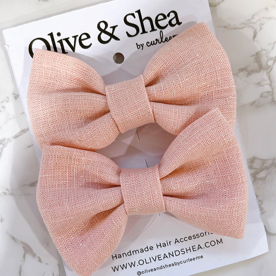 Pink Classic Linen Bow Set