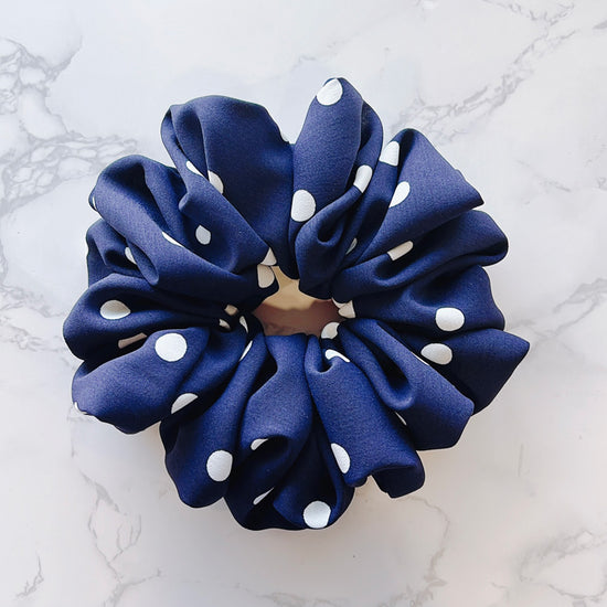 Amara Jumbo Scrunchie