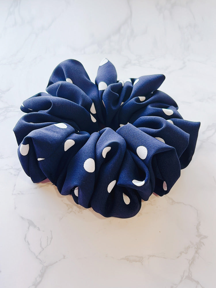 Amara Jumbo Scrunchie