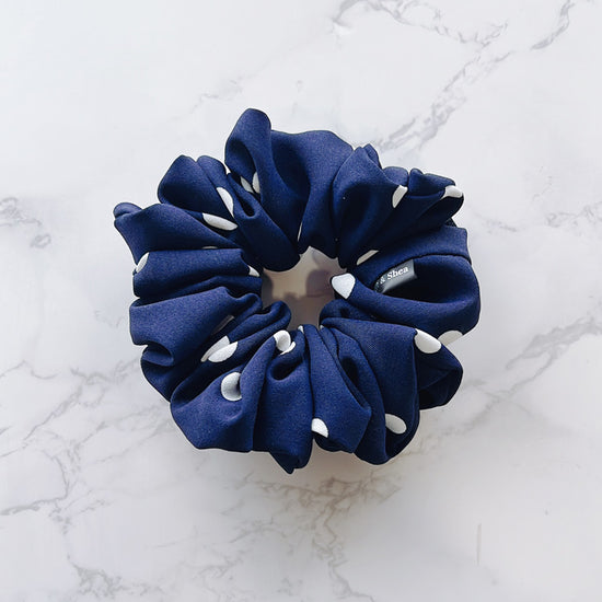 Amara Scrunchie