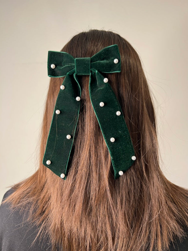 Girl Wearing Rachel Green Velvet Pearl Bow