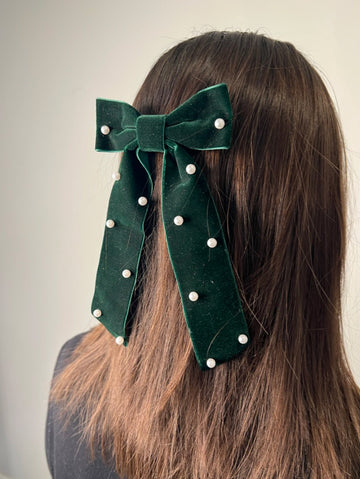 Girl Wearing Rachel Green Velvet Pearl Bow