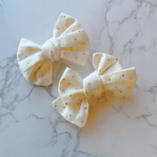 Charlotte Knot Bow