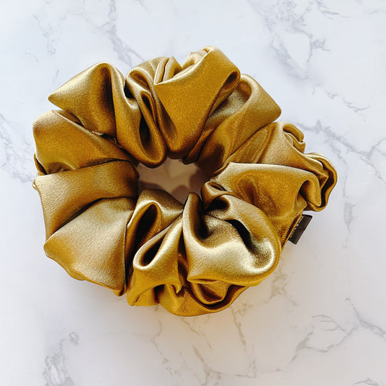 Krissy Jumbo Scrunchie