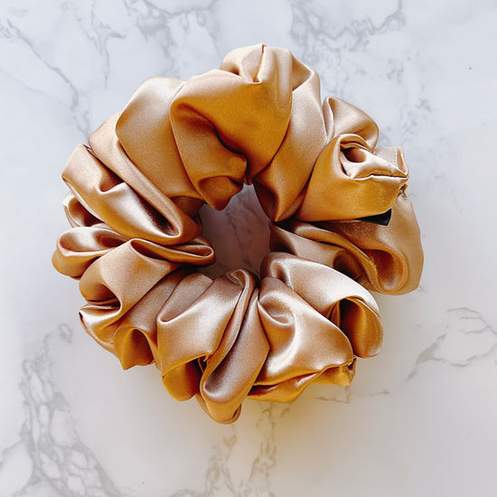 Topaz Jumbo Scrunchie