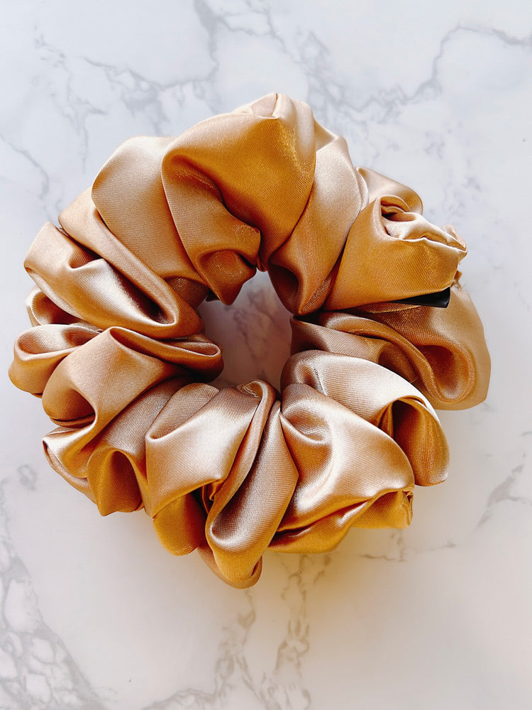 Topaz Jumbo Scrunchie
