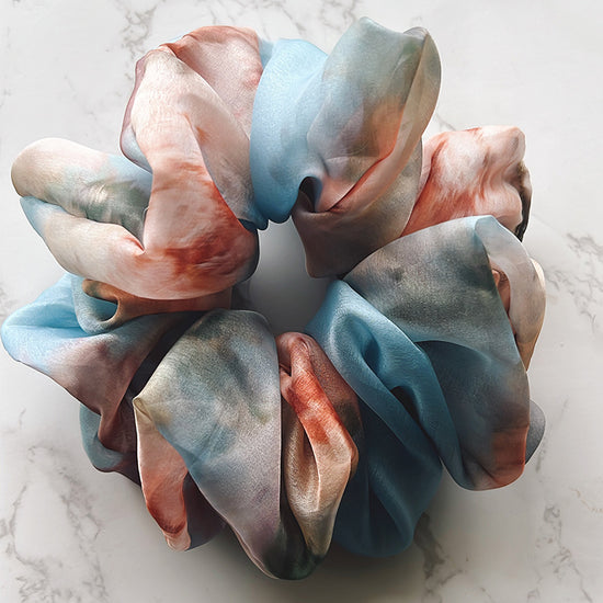 Venus Jumbo Scrunchie