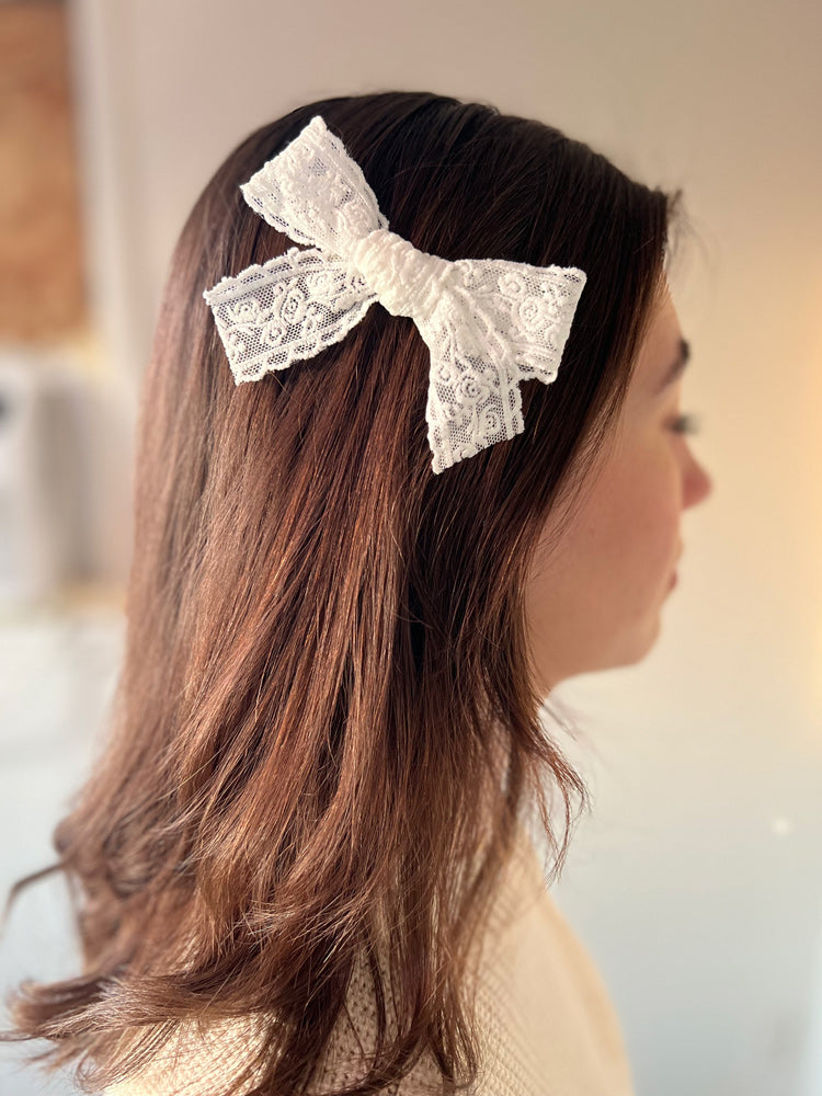 Addie Small Lace Bow