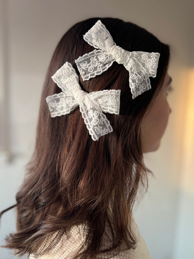 Addie Small Lace Bow