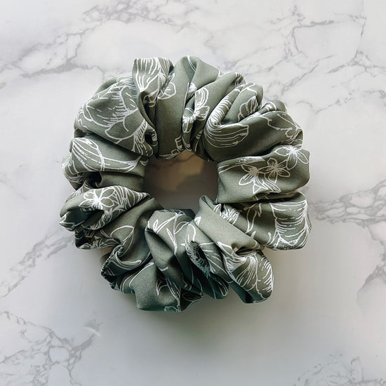 Dreamer Green Petite Scrunchie
