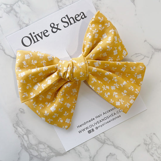 Anna Knot Bow