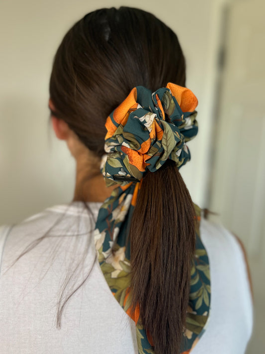 Gwen Scarf Scrunchie