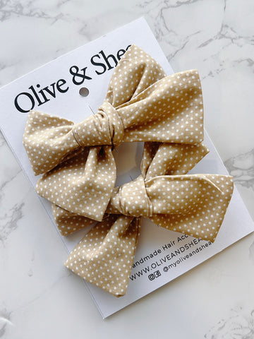 Mocha Frappe Hand Tied Pigtail Hair Bow Set