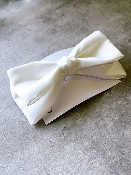 Camille Tail-Less Bridal Satin Bow