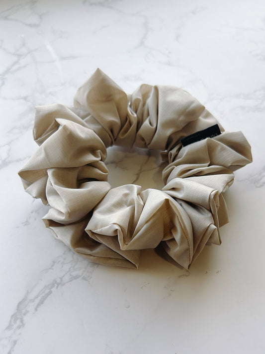 Waterproof scrunchie on background