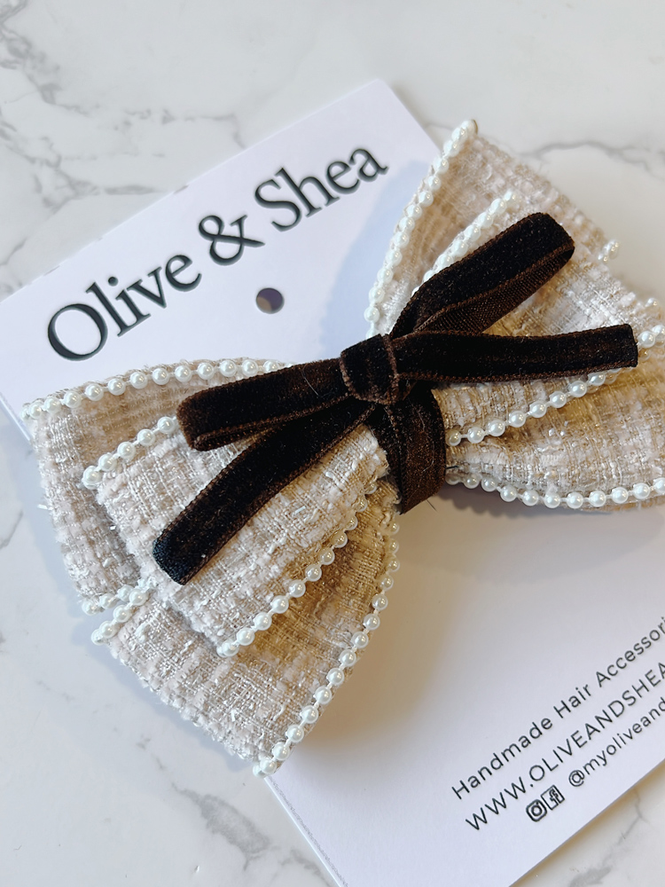 Pearlberry Charm Bow - Image 2